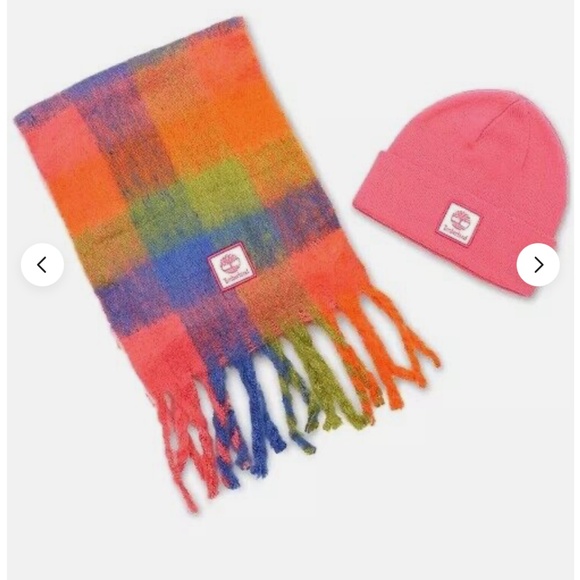 Timberland Logo Detail Multi-Check Scarf & Beanie Boxed Gift Set - Picture 2 of 6